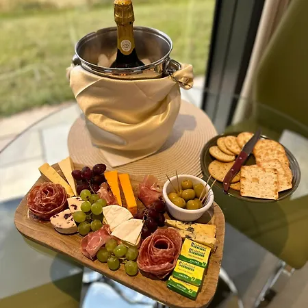 Ewe And Me Glamping 캠프장 *