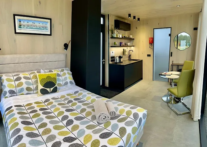 Kemping Ewe And Me Glamping *